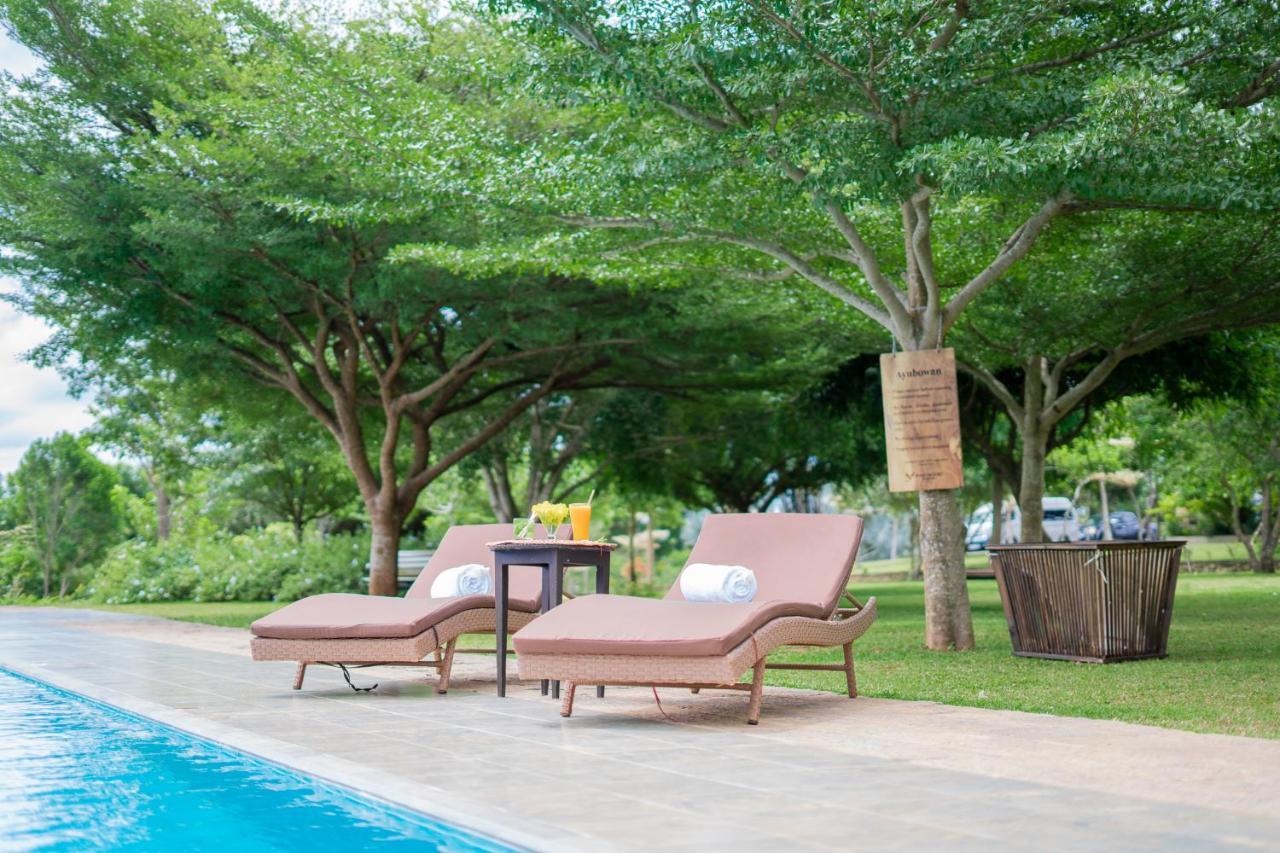 Birds Resort Hambantota Exteriör bild